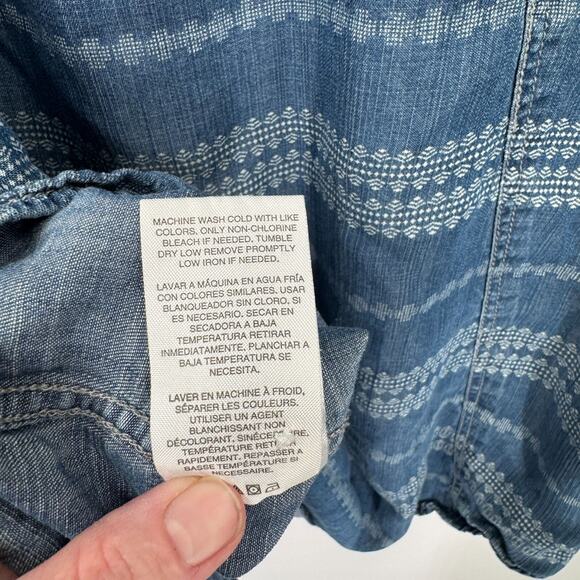 Thread & Supply Western Boho‎ Chambray Button Front Shirt Medium Blue Lyocell - Picture 10 of 10